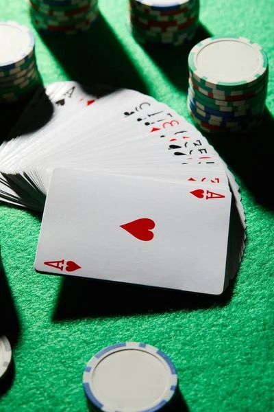 nagalaut 365 platform interface showing live-dealer tables and sportsbook markets